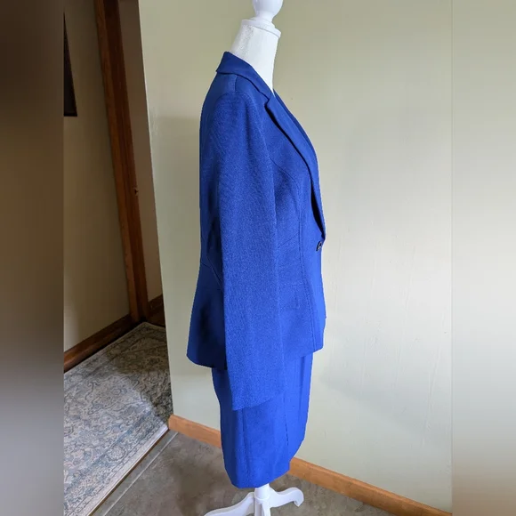 Kasper Blue Blazer and Skirt Set - Picture 4 of 11